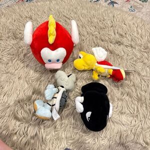 Nintendo Mario plushie bundle